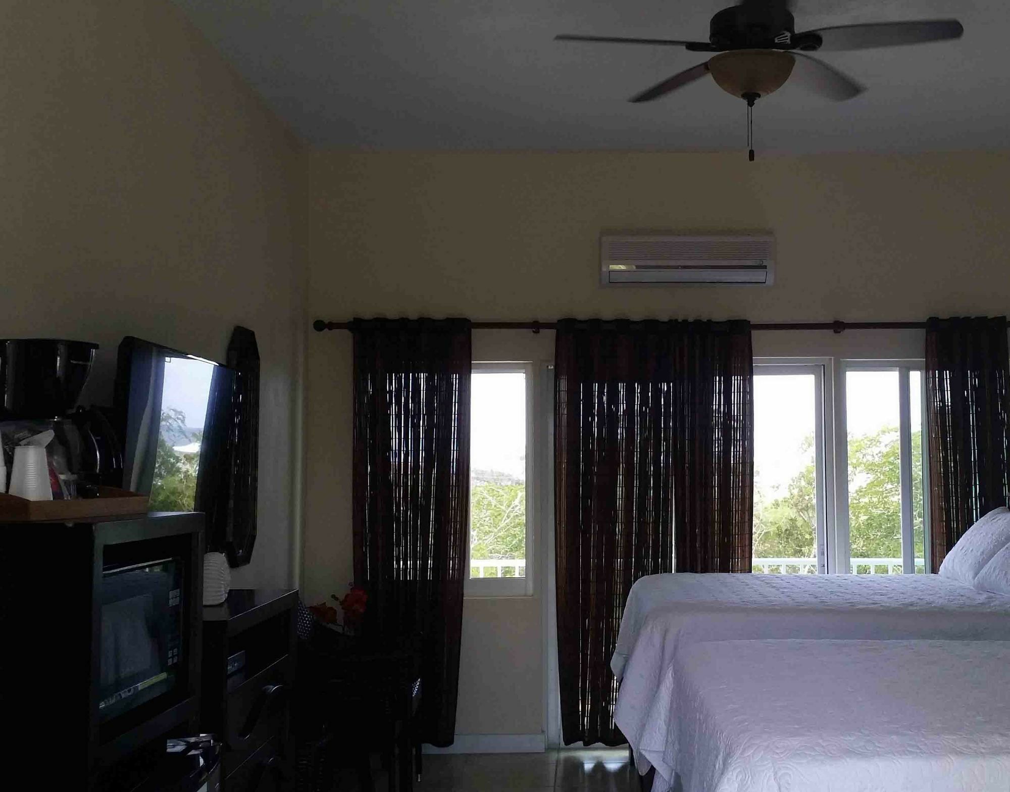 Harbor Breeze Villas Clarence Town Luaran gambar